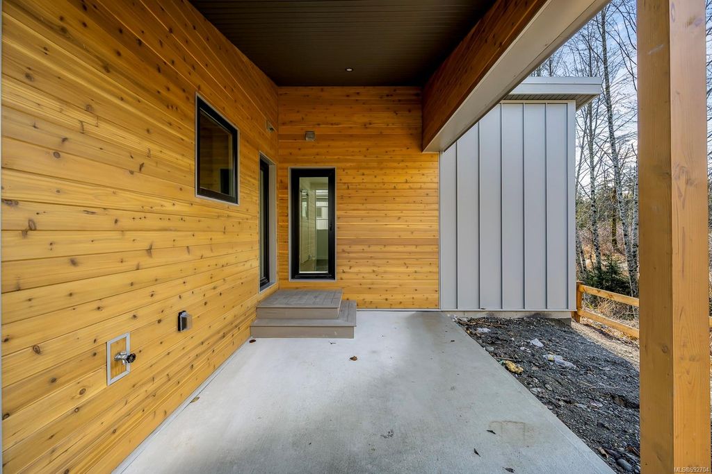 listing image 16046621571552549549
