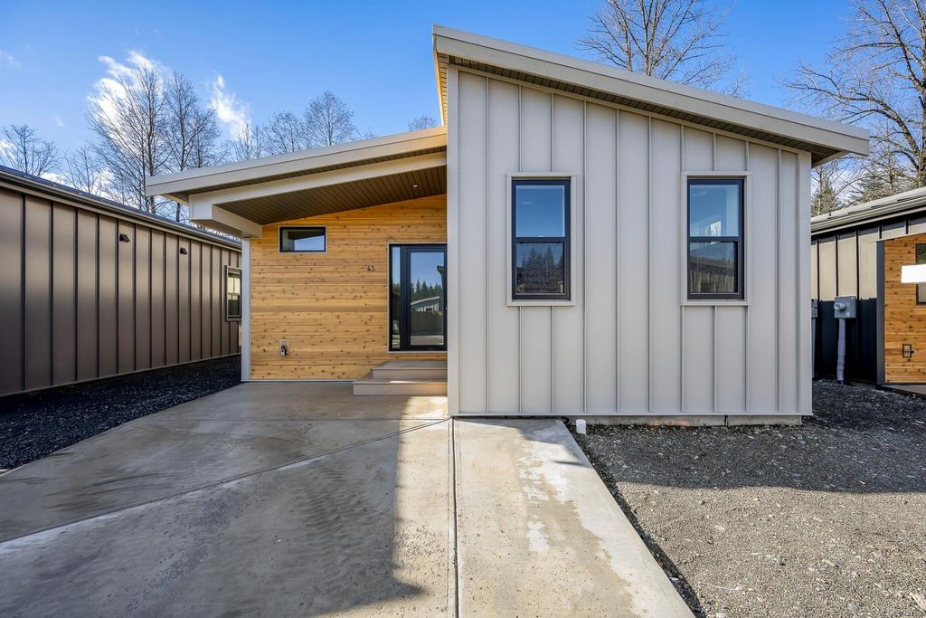 listing image 16041800811802277307