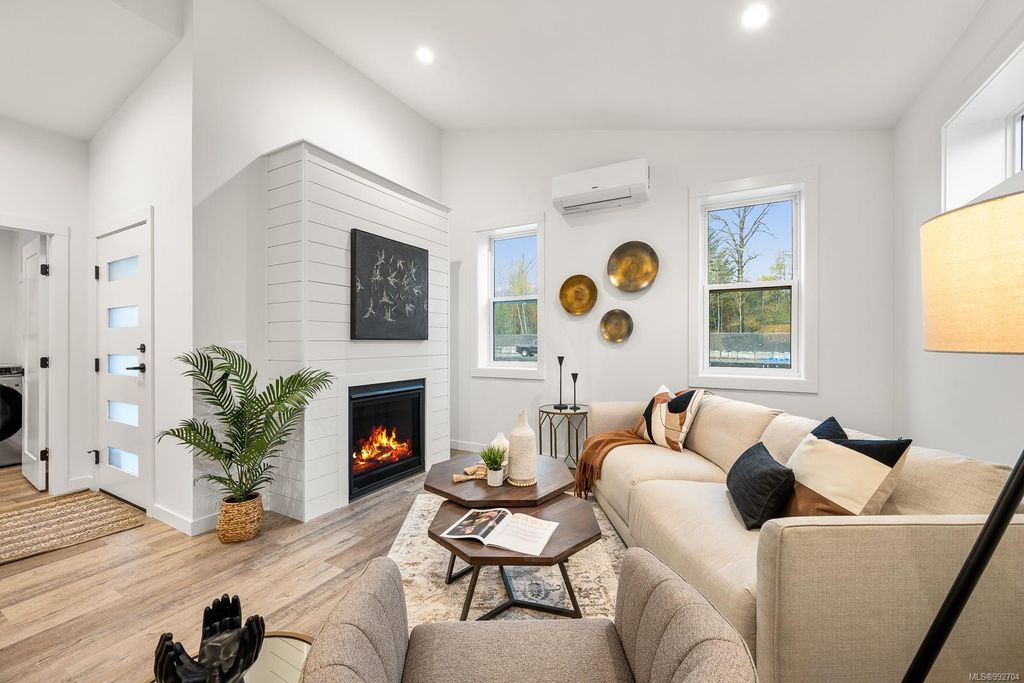 listing image 16043683929052307934