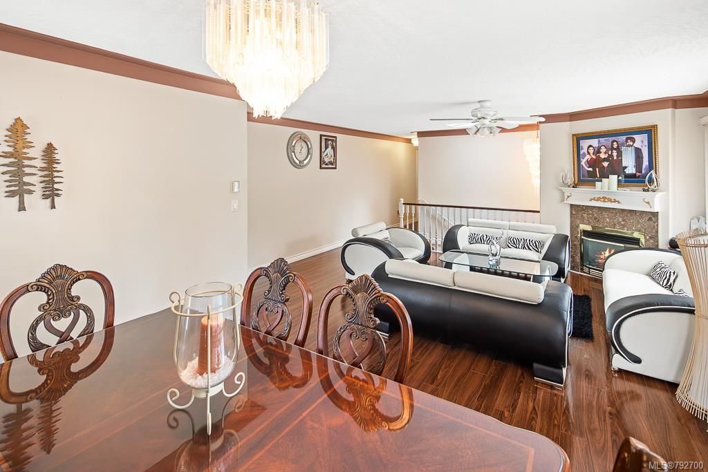 listing image 16042559606825403333