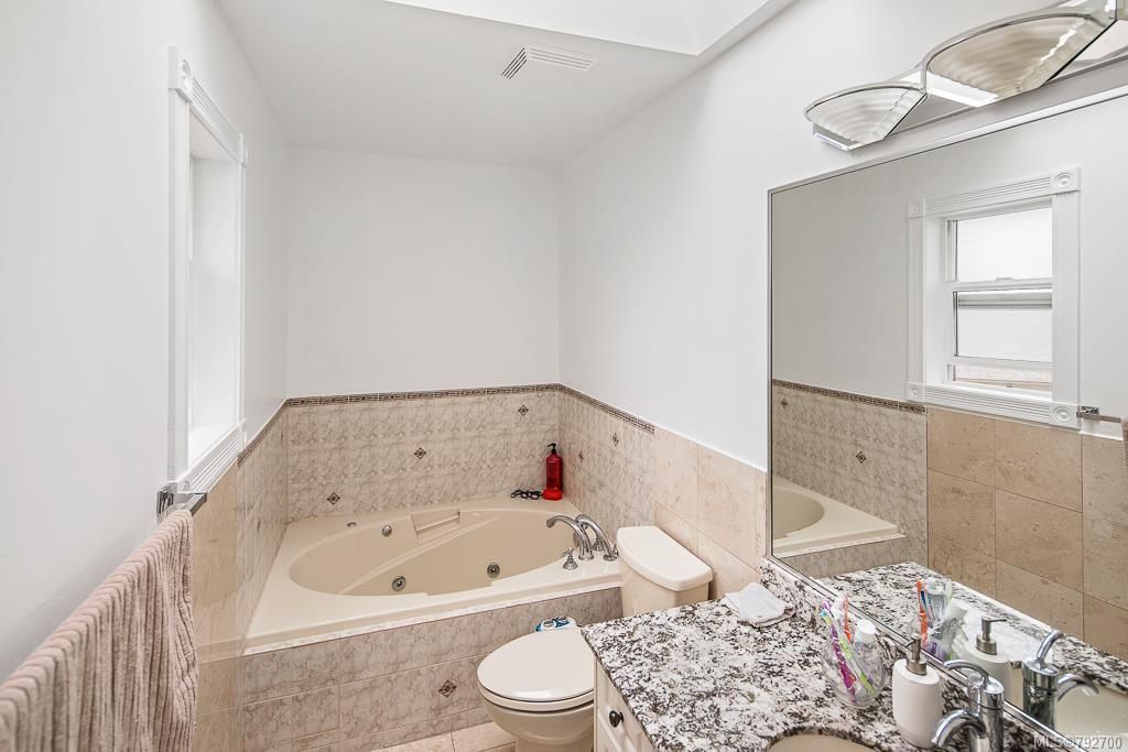 listing image 16043222227682422119