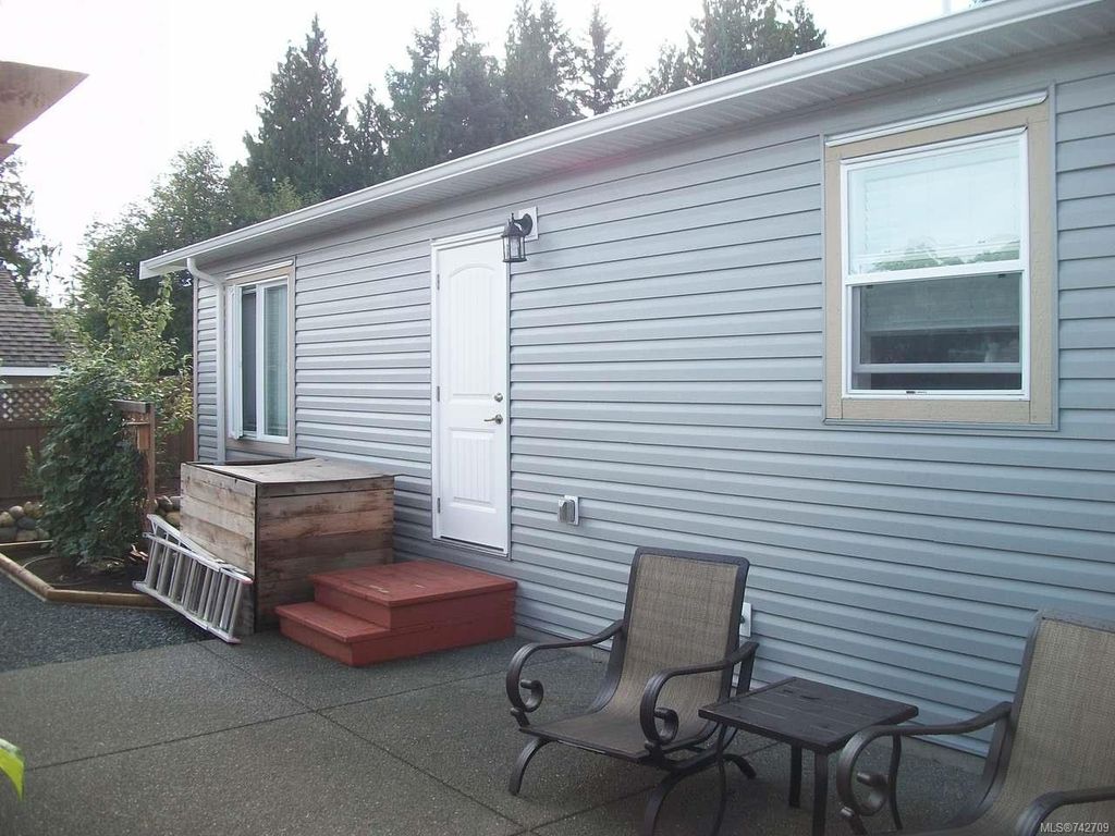 listing image 16042060511533302599