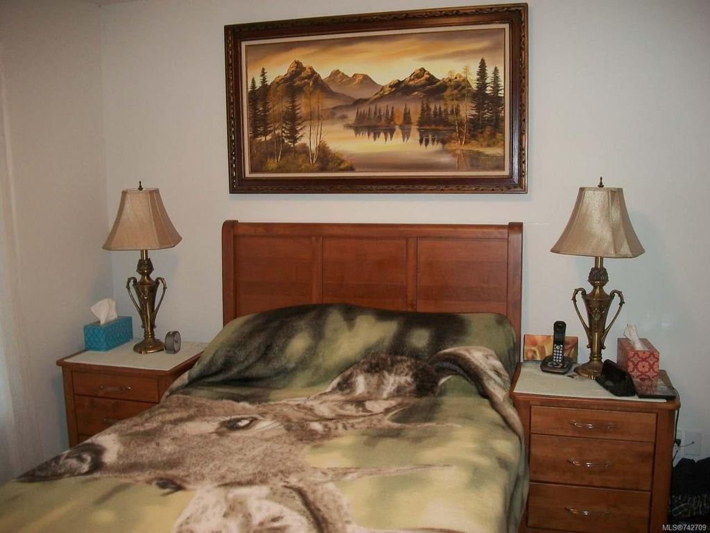 listing image 16049793196217136622