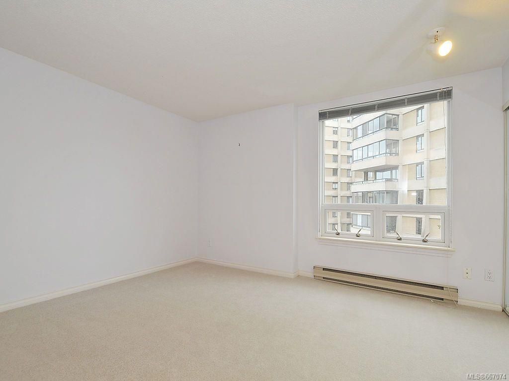 listing image 16044406979956301133