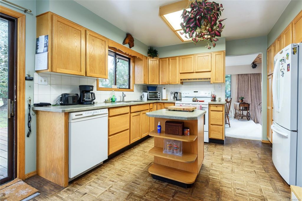 listing image 16042500707731974452