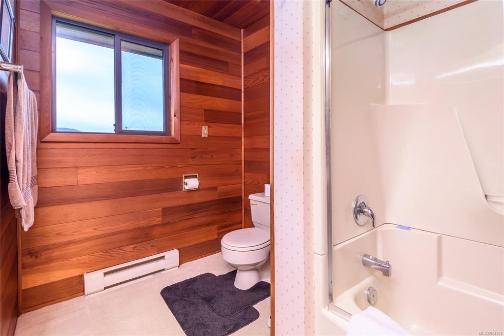 listing image 16041231708814725646