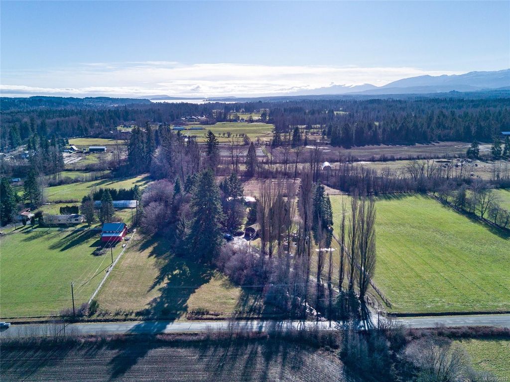 listing image 16043537210232025228