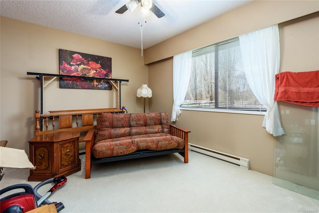 listing image 16045615738668134790