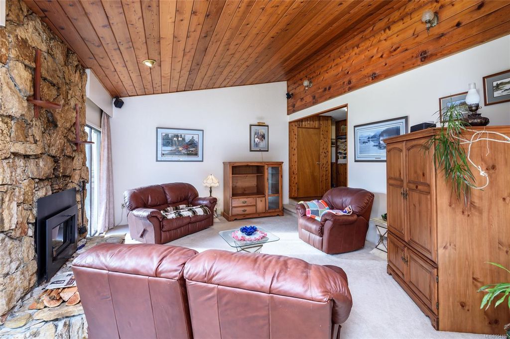 listing image 16046267025521884460