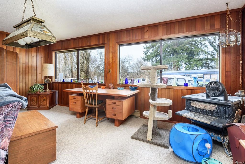 listing image 16046214173540415508