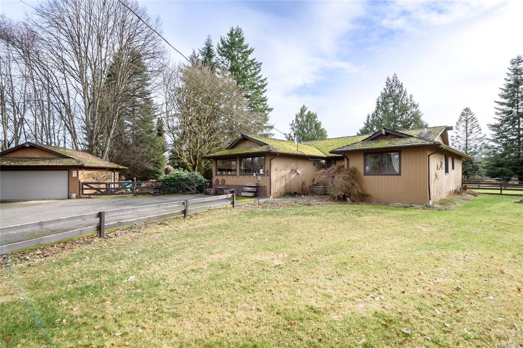 listing image 16044422741610997825