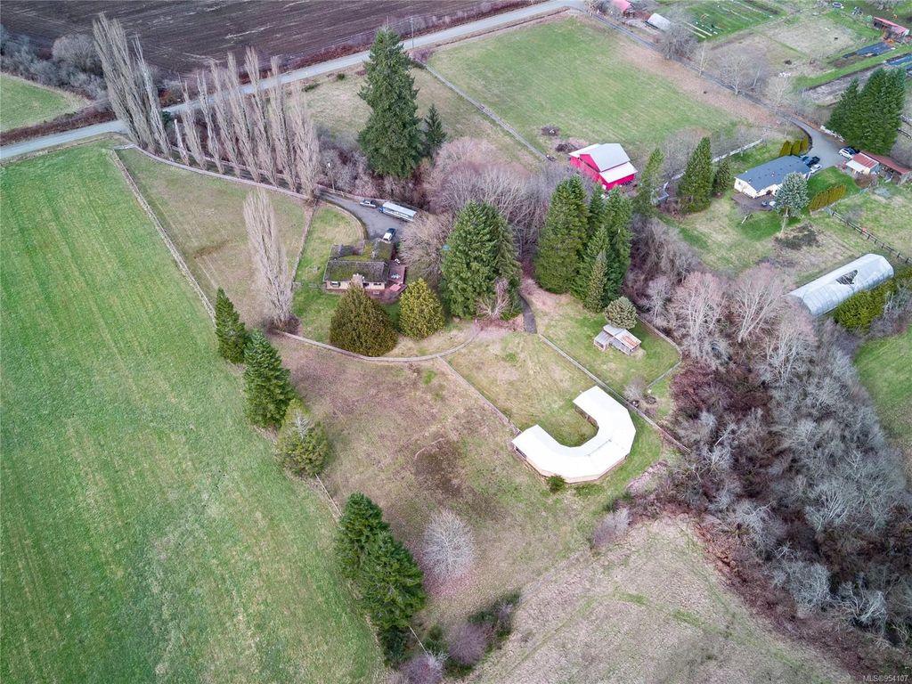 listing image 16047666745965044663