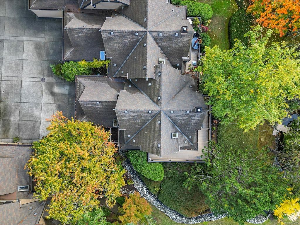 listing image 16042108441019322010