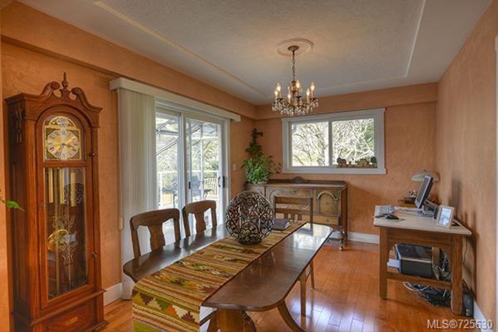 listing image 16040578302895724755