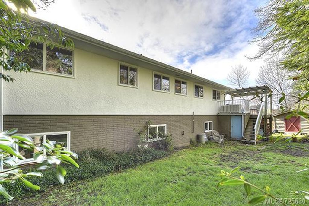 listing image 16041542636996901443