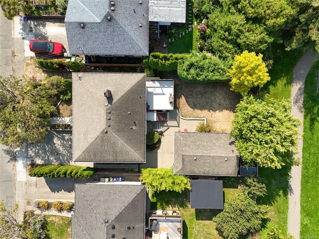 listing image 16044579071806491694