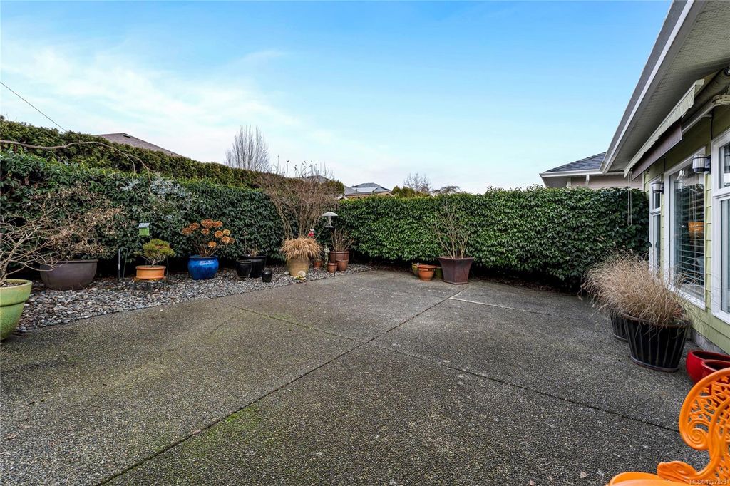 listing image 16044014010077673289