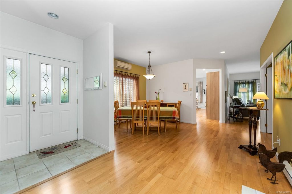 listing image 16045105000134726520