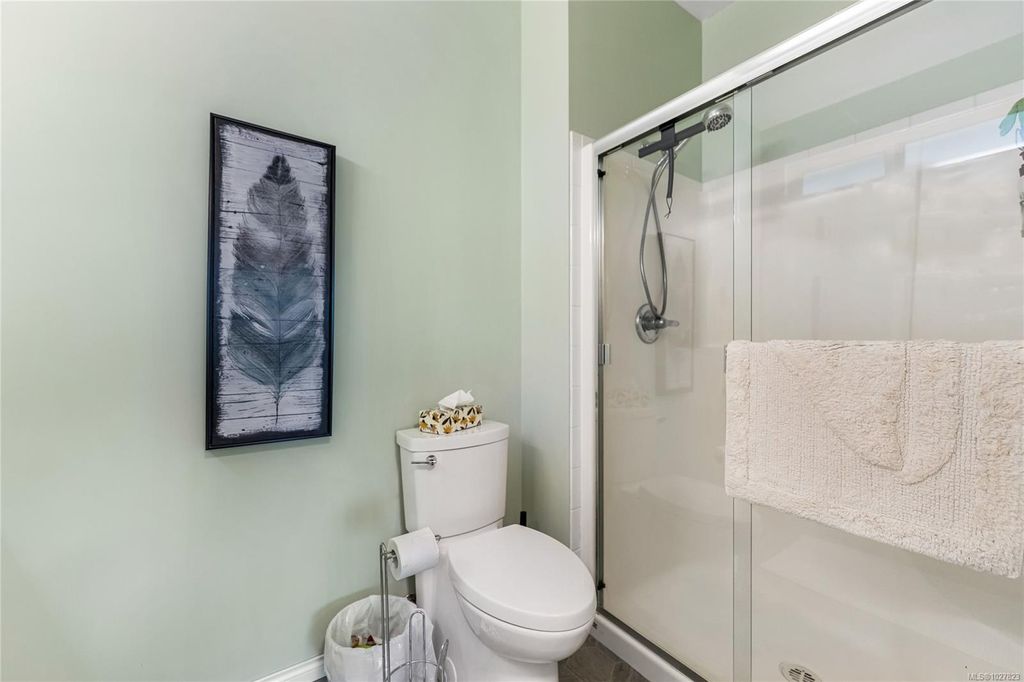 listing image 16046049605022903288