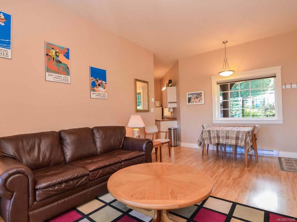 listing image 16049873120565970215