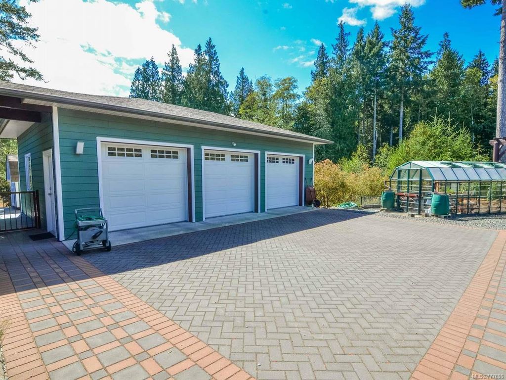 listing image 16046835446905017082