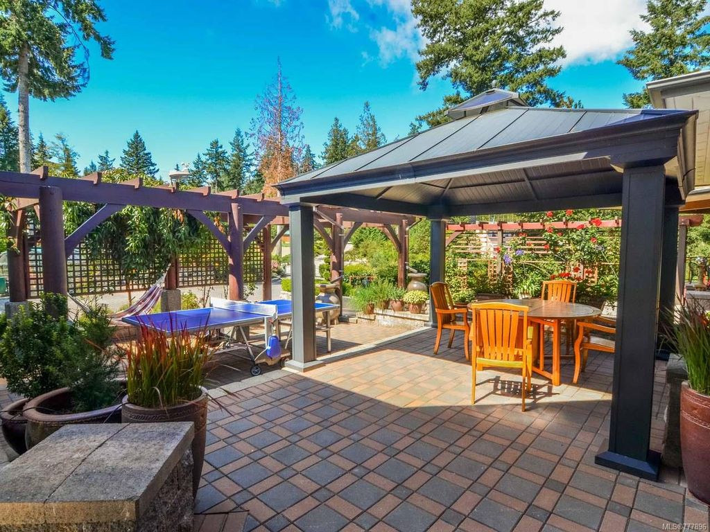 listing image 16040097109332015371
