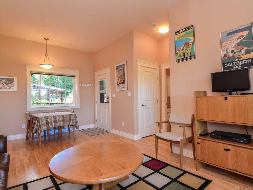 listing image 16044060993708791469