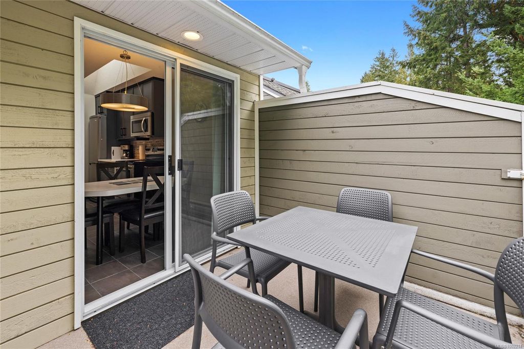 listing image 16047310827985349145