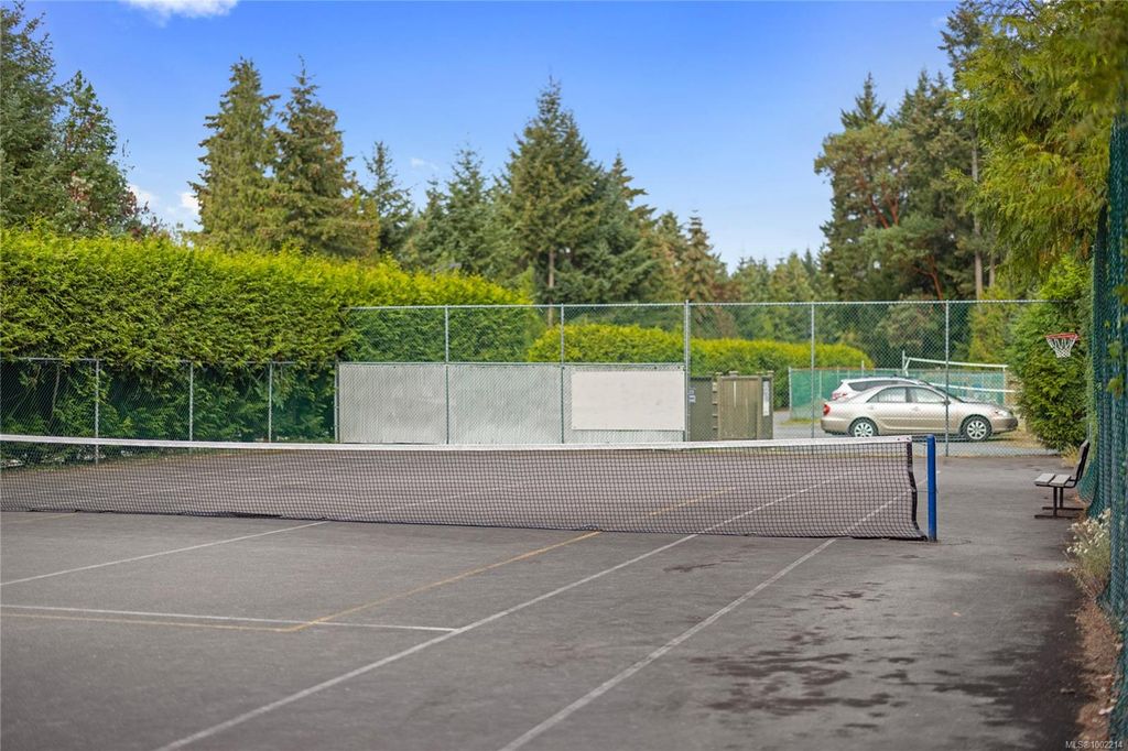listing image 16041515426960729039