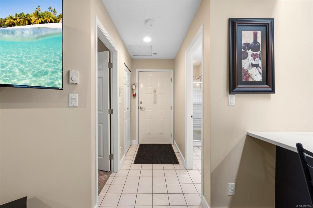listing image 16044118434089084192
