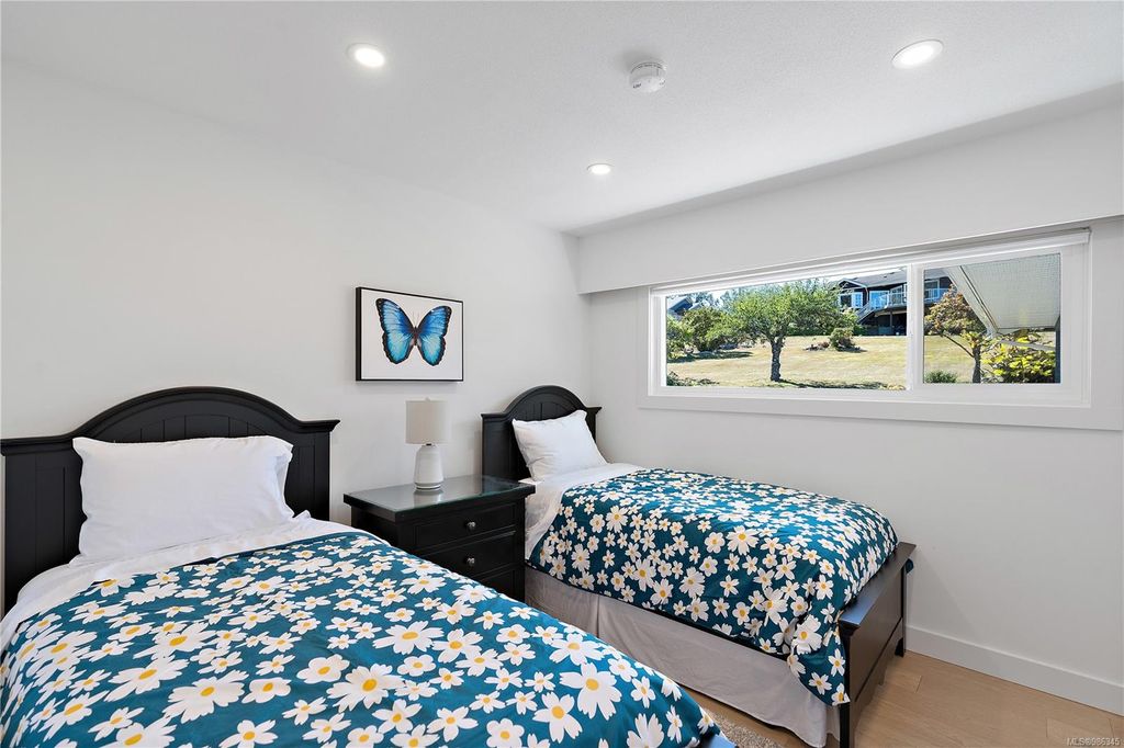 listing image 16043781723605365611