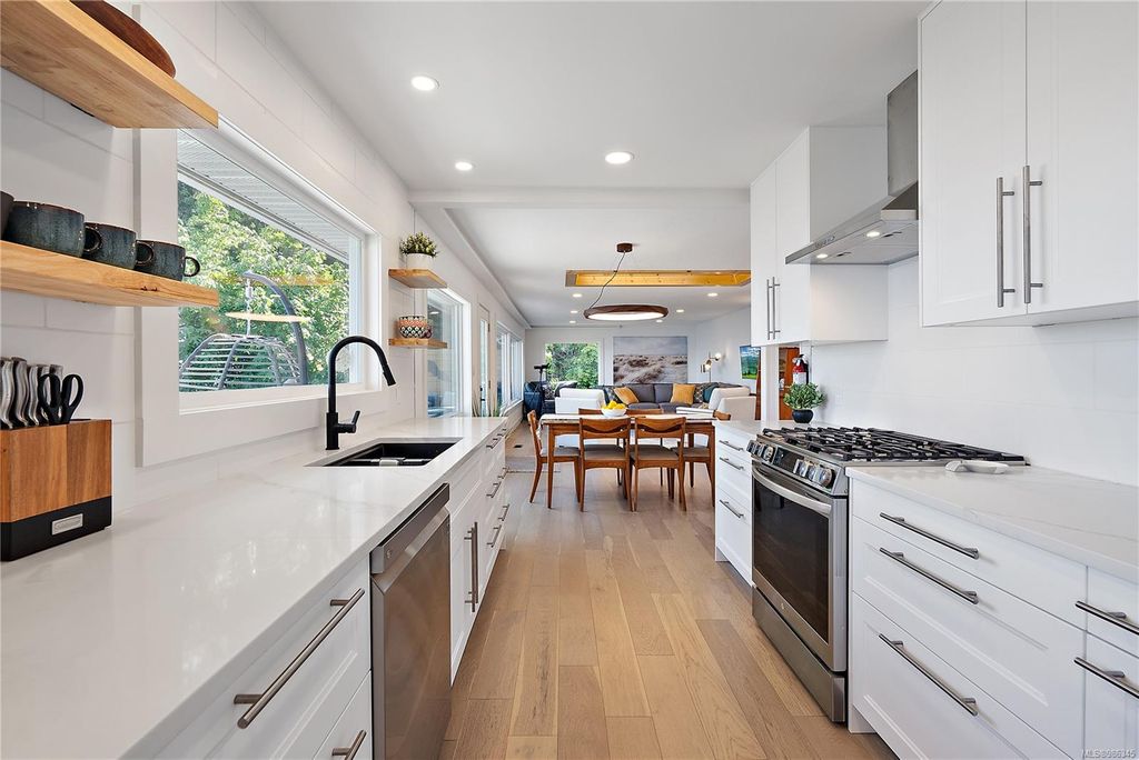 listing image 16041954776400226787