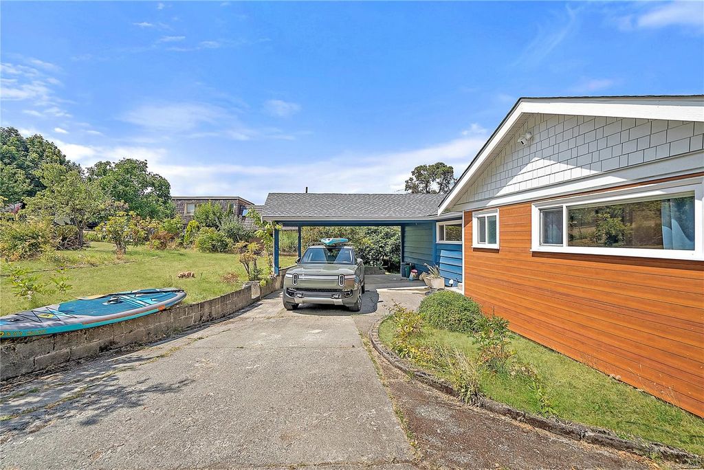listing image 16048213790203905824