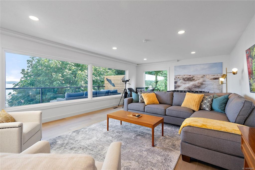 listing image 16048276282148147522