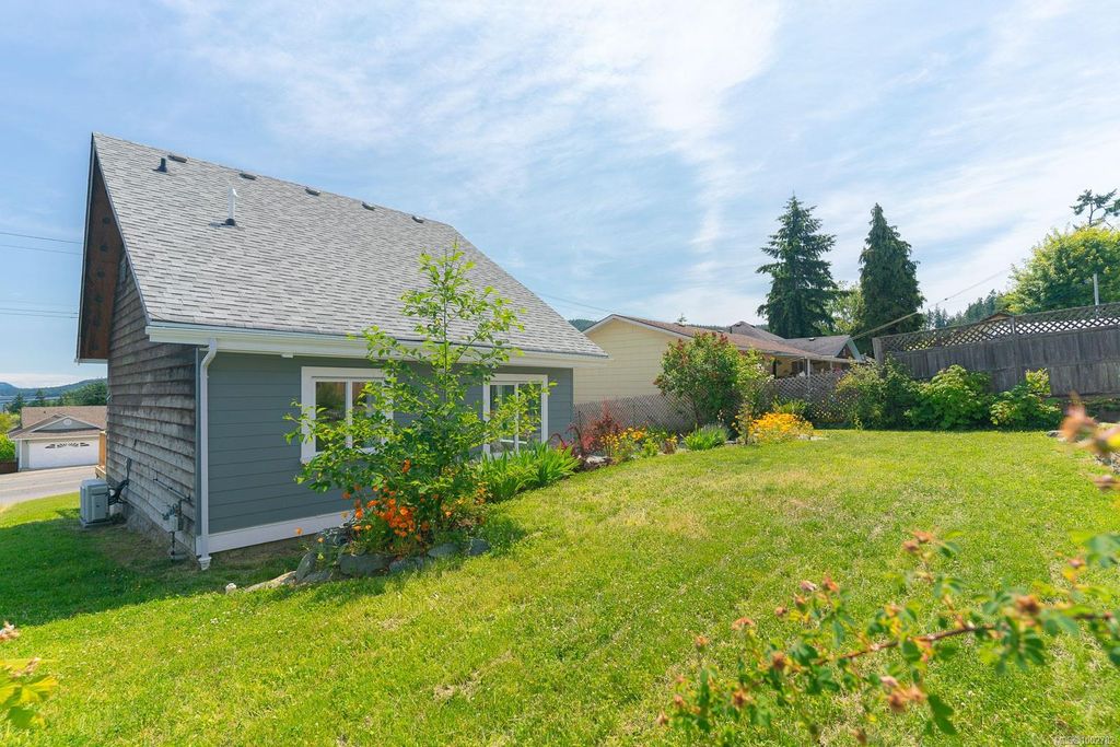 listing image 16044195837979431089