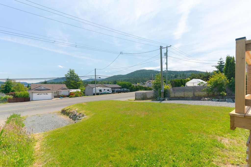 listing image 16049360339952319212
