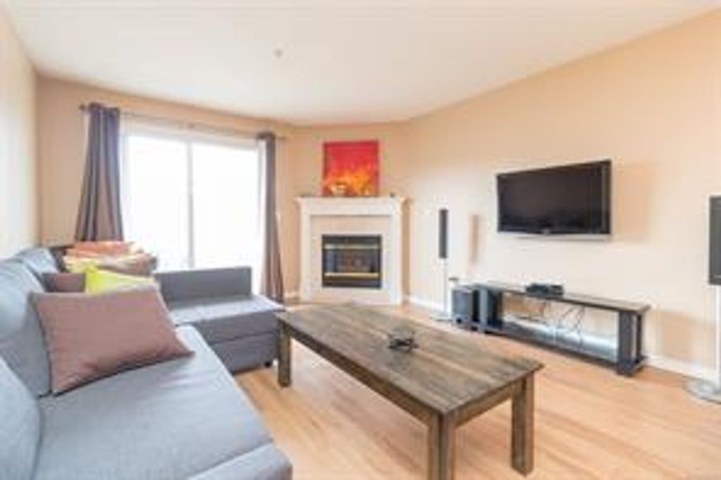listing image 16041106952551191995
