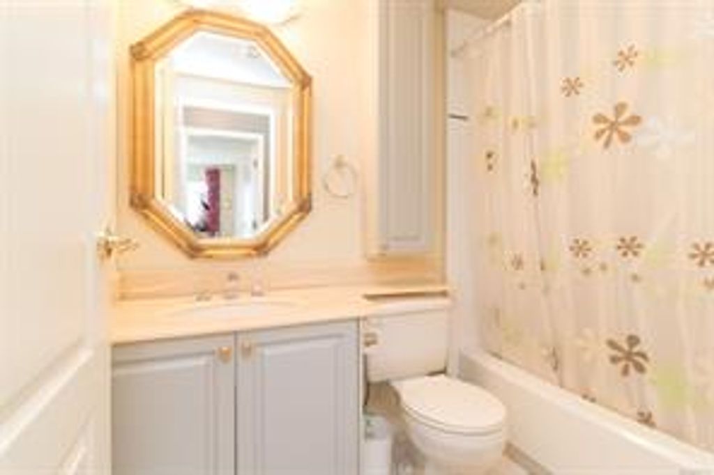 listing image 16043283032729951456