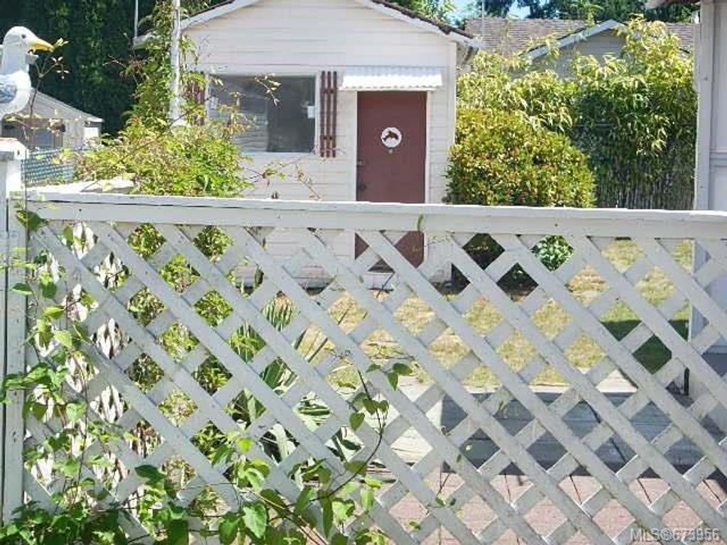 listing image 16044783315577749627