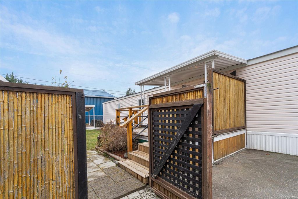 listing image 16045788123769790918