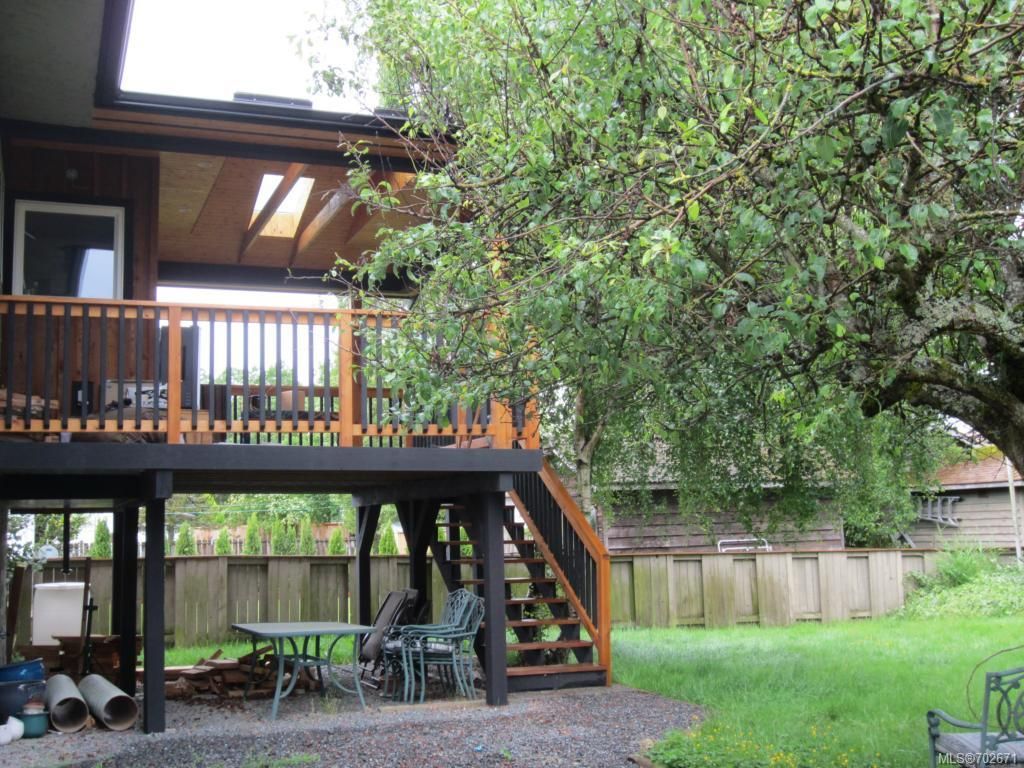 listing image 16041057712596920700