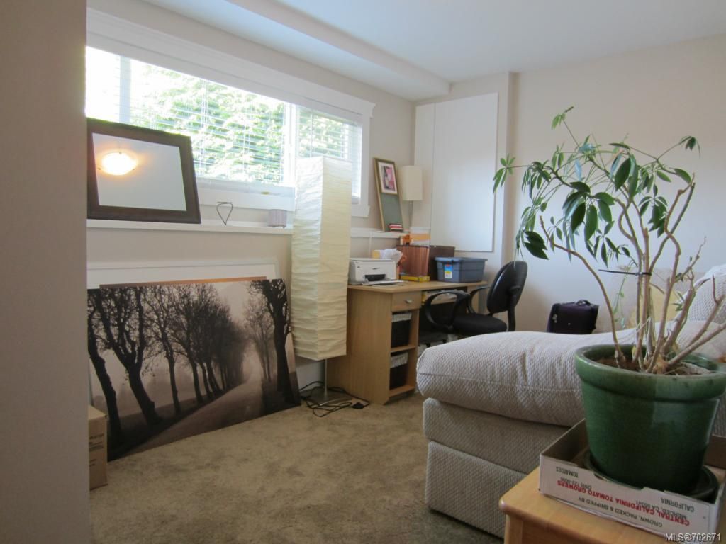 listing image 16048575502141056630