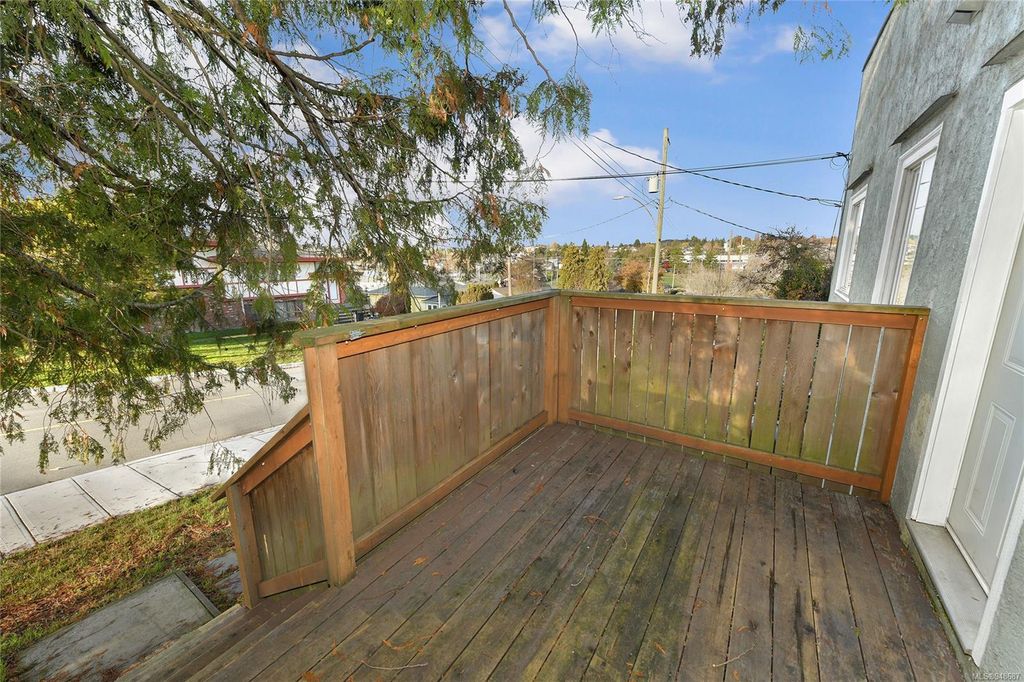 listing image 16041434553066641360