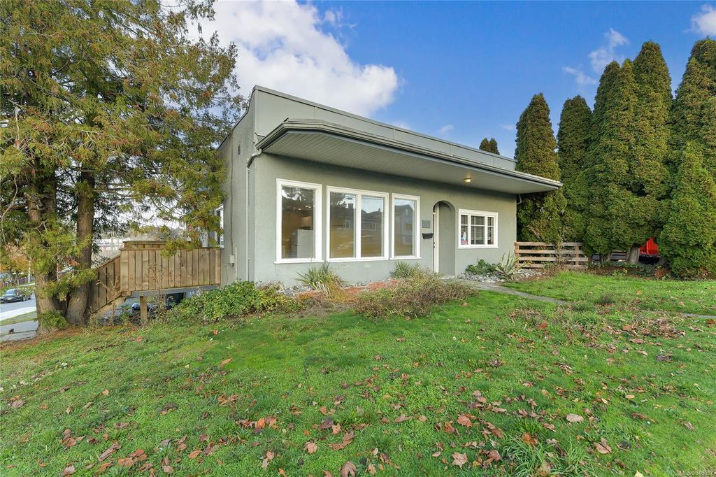 listing image 16044111239896833925