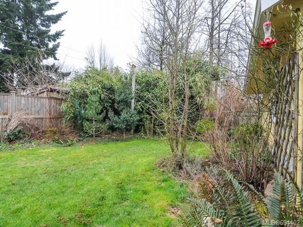 listing image 16045371697986387089