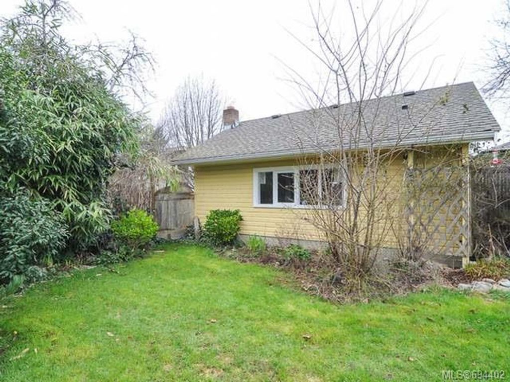 listing image 16040339555696570449