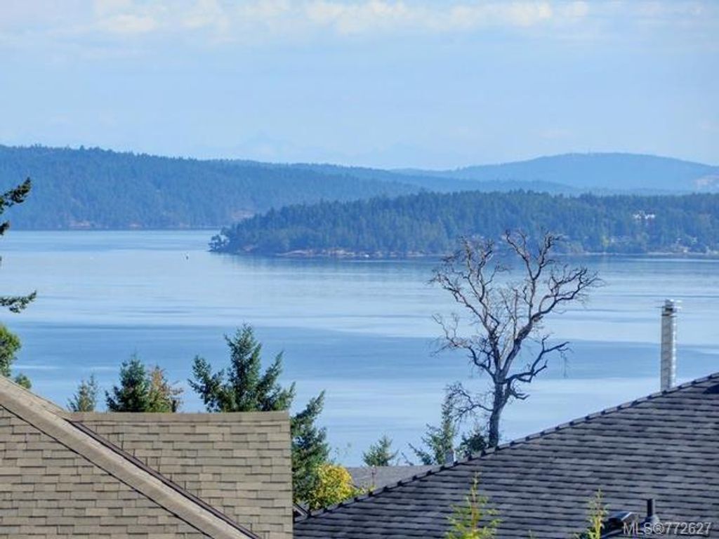 listing image 16049816829775403889