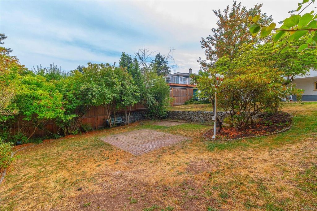 listing image 16041527601002