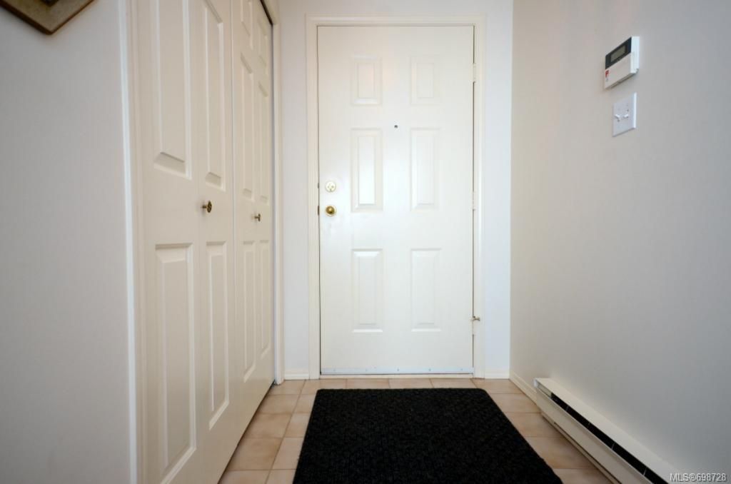 listing image 16048002825971445344