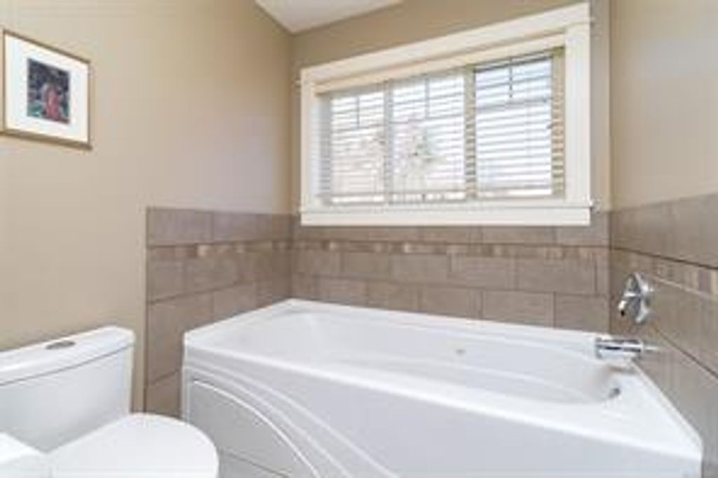 listing image 16040716051613559801